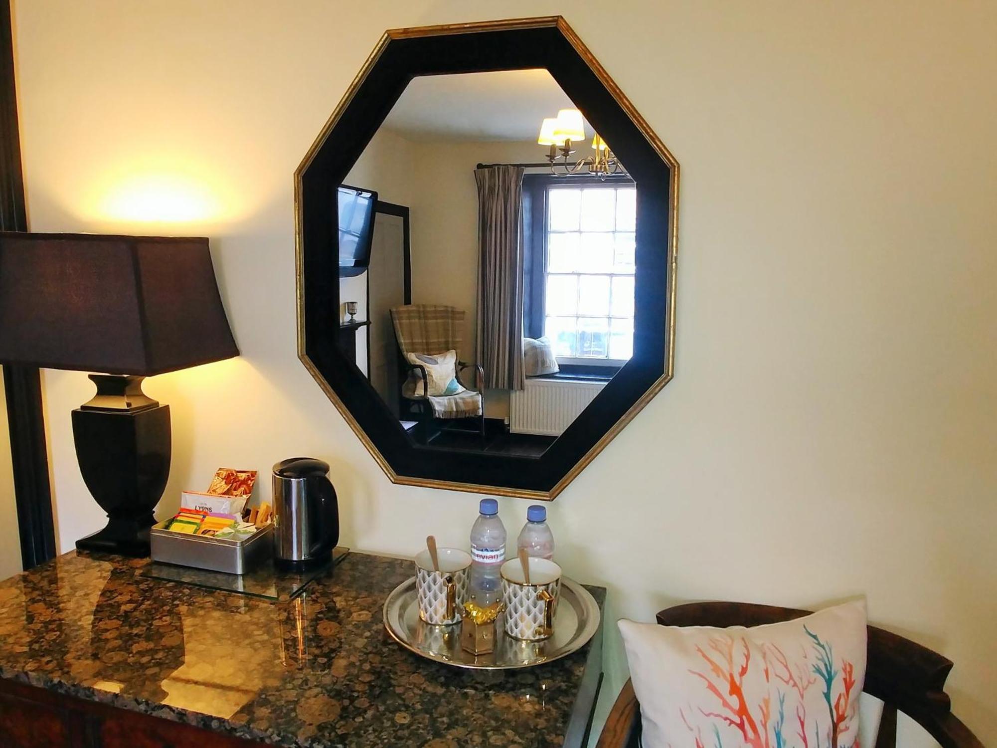홀트 Kings Head Holt B&B 객실 사진